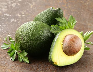 Полезные свойства авокадо для мужчин и женщин, использование в лечебных целях, для похудения и красоты